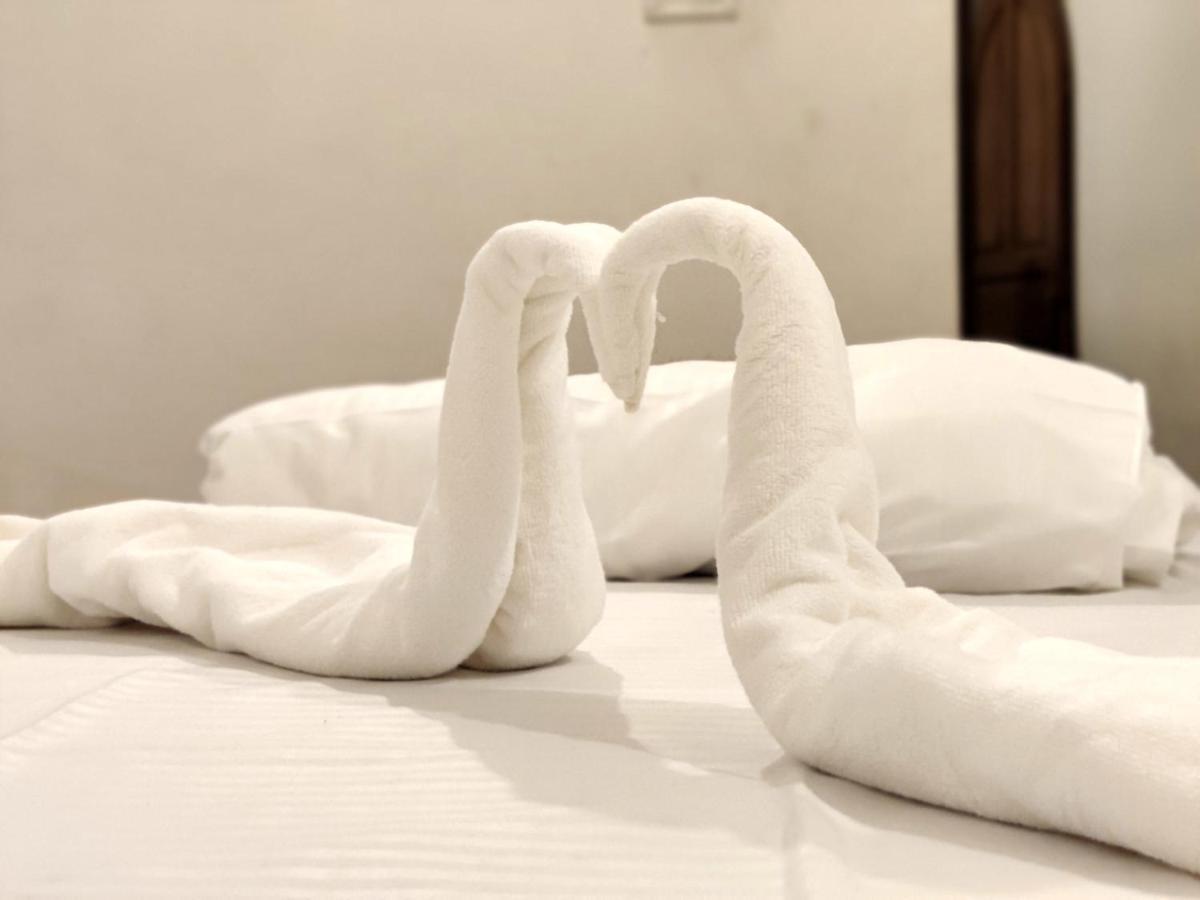 Hotel Calangute Turista Extérieur photo